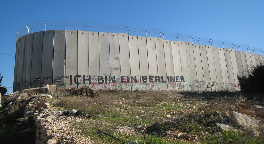  "Ich bin ein Berliner" (John F Kennedy, Berlin, 1963) 